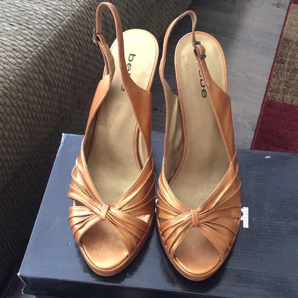Bebe heels